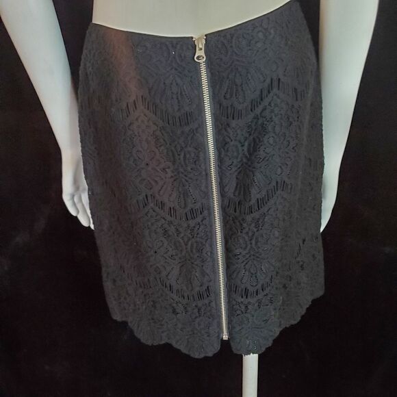 Chealse 28 Black Lace Skirt (XS) - Picture 4 of 5